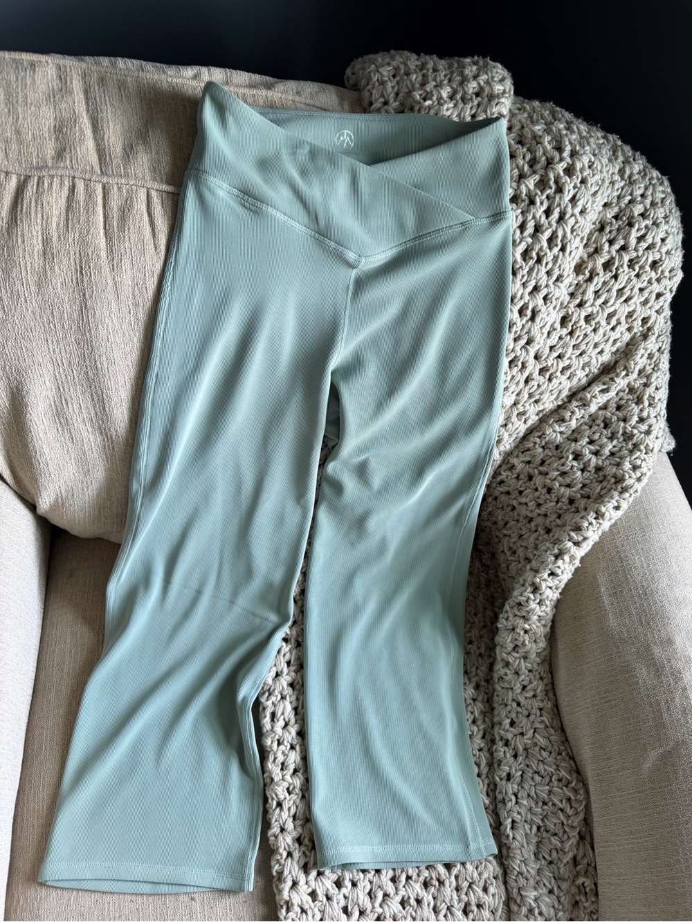 Women’s High-Rise V-Waist Flared Leg Active Pants - Sage Green
